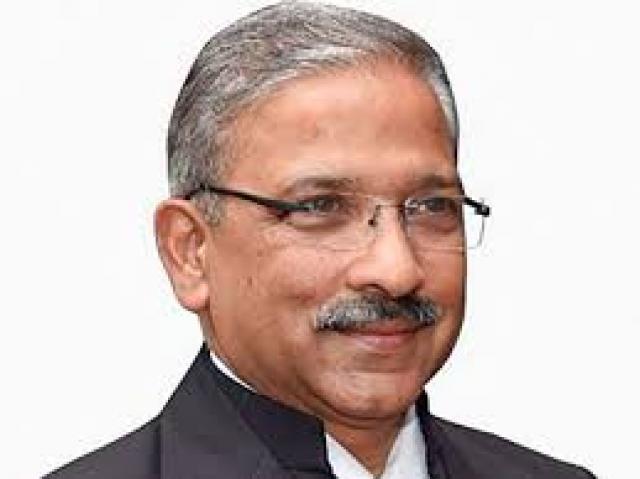 ಸೆಲ್ಫ್  ಕ್ವಾರೆಂಟೈನ್‌ಗೆ  ಒಳಗಾಗಿರುವ  ಸಿ ಆರ್ ಪಿ ಎಫ್  ಮುಖ್ಯಸ್ಥ  ಎ.ಪಿ. ಮಹೇಶ್ವರಿ